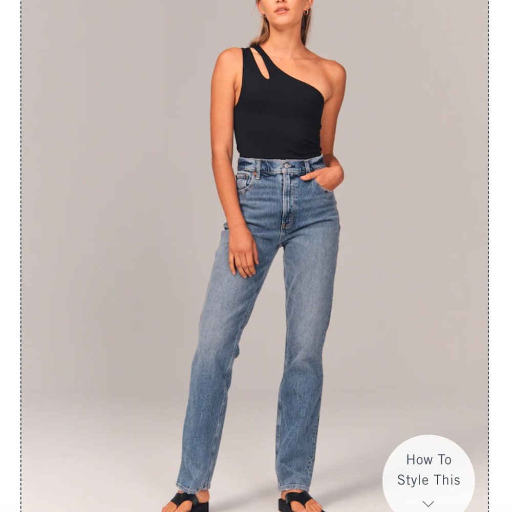 NWT Abercrombie 90s Ultra High Rise Straight Jeans